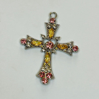 Cutest pendant with chain