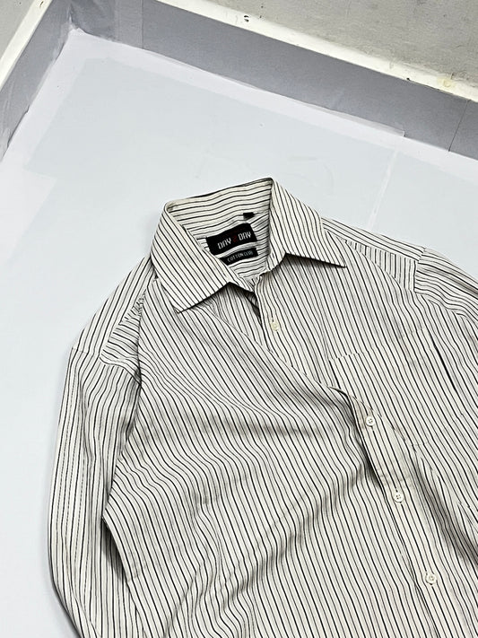 Aesthetic pintrested white striped oversized shirt