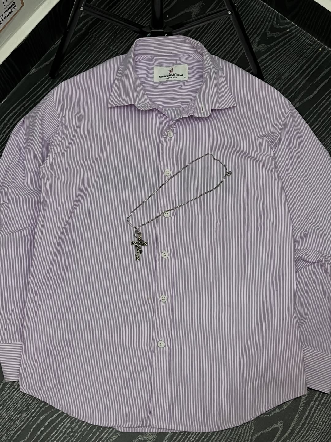 Doseleue united stripped shirt