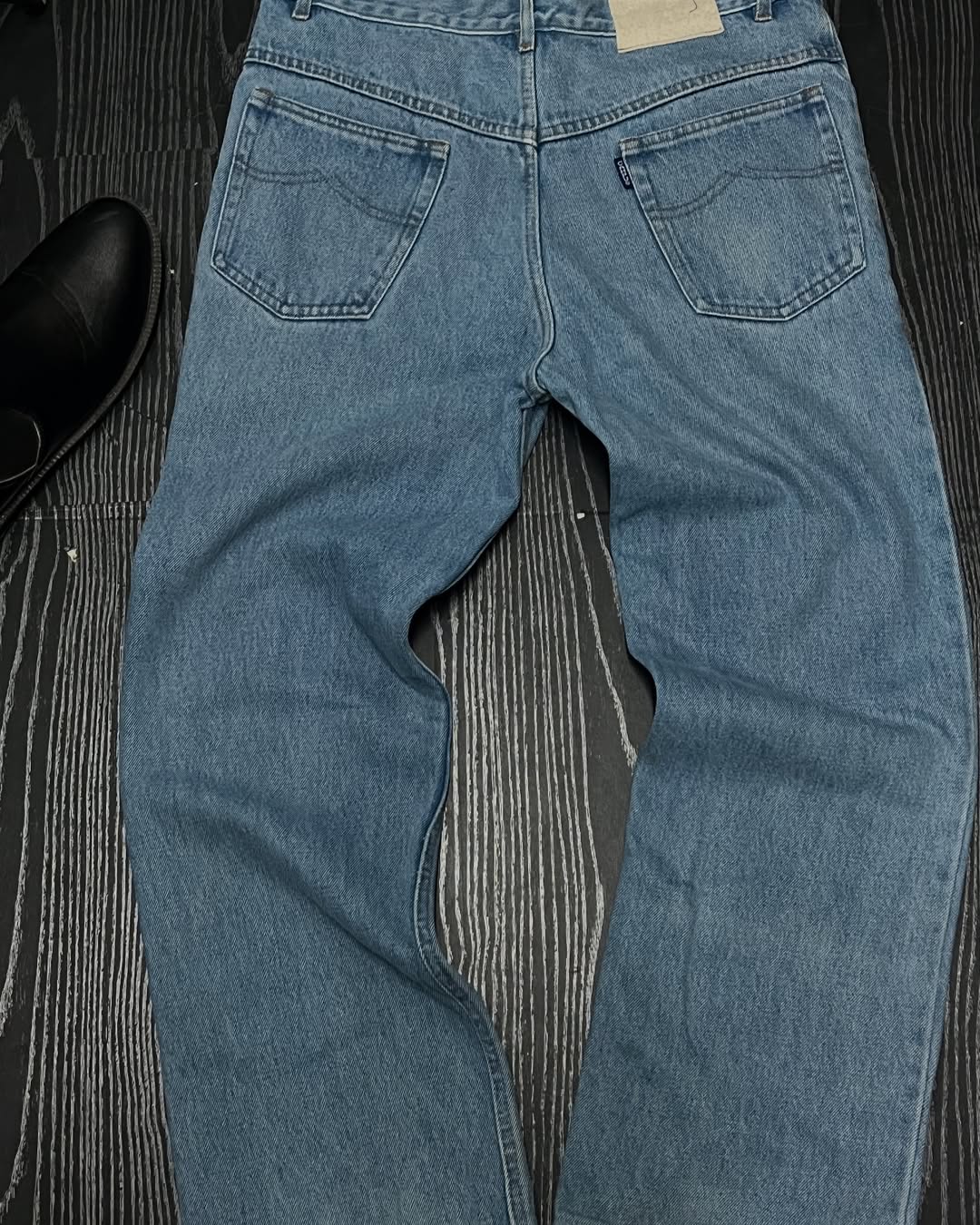 Perfect straight fit campus light blue jeans